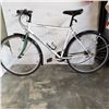 Image 1 : BLACK AND WHITE DIAMOND BIKE