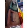 Image 4 : LOT OF CAMPING SUPPLIES