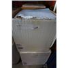 Image 3 : 5 BOXES OF SHEET DRAPES