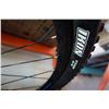 Image 4 : PAIR OF XC27 RIMS W/ DISC BRAKES