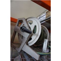 SUNCAST GARDEN HOSE REEL