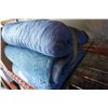 Image 2 : BUNDLE OF MOVING BLANKETS