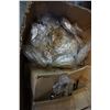Image 2 : 4 BOXES OF CRAFT SUPPLIES