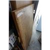 Image 2 : MEAT CUTTING BUTCHER BLOCK TABLE 4FT BY 3FT