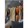 Image 3 : VINTAGE BOCCE BALL SET IN CARRY BAG