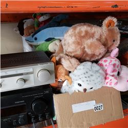 2 BOXES OF STUFFED ANIMALS