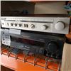 Image 1 : HITCHAHI SR-2000 RECEIVER AND SONY STR-DE 315 RECEIVER