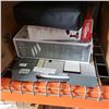 Image 2 : 3 COFFEE MAKERS, LIGHTING, ELECTRIC RAZORS, APPLIANCES