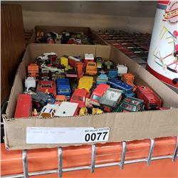 2 TRAYS OF TOY CARS