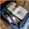 Image 2 : BOX OF COMPUTER RELATED ITEMS