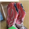 Image 2 : SIZE 8 COW BOY BOOTS