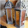 Image 2 : 2 LANTERNS