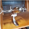 Image 2 : METAL PLANE DECOR