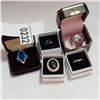 Image 1 : 5 DINNER RINGS