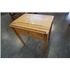 Image 3 : MAPLE LIFT TOP STUDENTS DESK