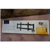 Image 1 : NEW OVERSTOCK INSIGNIA 13-32 INCH FIXED POSITION TV WALL MOUNT 40LB CAPACITY