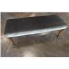 Image 1 : GREEN AND GOLD BENCH