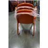 Image 5 : 4 ORANGE METAL STACKING CHAIRS