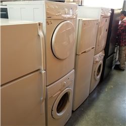 WHITE MOFFAT STACKING WASHER AND DRIER TESTED AND WORKING GUARANTEED