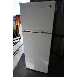 WHITE GE FRIDGE