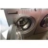 Image 2 : GREY SAMSUNG WASHER AND DRIER