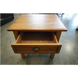 PINE 1 DRAWER ENDTABLE