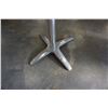 Image 2 : ROUND METAL BAR TABLE