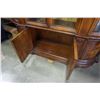 Image 3 : INLAID CARVED ANTIQUE 2 PIECE BOWED GLASS CHINA CABINET W/ KEY