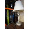 Image 3 : 3 TABLE LAMPS