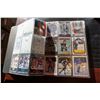 Image 3 : BINDER OF HOCKEY STAR AND INSERT CARDS