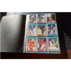 BINDER OF 1989-90 OPEECHEE HOCKEY CARDS, INCLUDE STARS AND ROOKIES