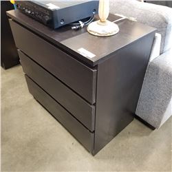 BROWN 3 DRAWER DRESSER