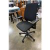 Image 2 : BLACK GAS LIFT OFFICE CHAIR