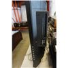 Image 3 : PRIMA 32 INCH LCD TV DVD COMBO
