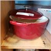 Image 3 : CAST IRON CROCK POT W/ LID