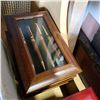 Image 3 : 6 PEN SETS IN CASES