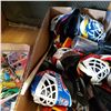 Image 3 : BOX OF COLLECTIBLE GOALIE HELMET FIGURES