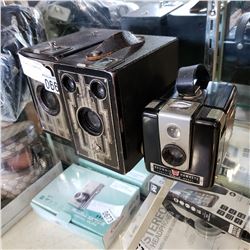 4 VINTAGE BROWNIE CAMERAS