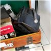Image 2 : BOX OF VINTAGE CAMERA EQUIPMENT