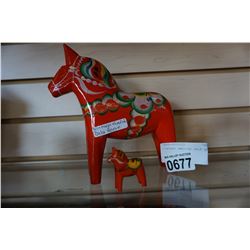 VINTAGE SWEDISH DALA HORSES