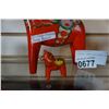 Image 3 : VINTAGE SWEDISH DALA HORSES