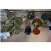 Image 3 : TRAY OF GLASS PAPERWEIGHTS