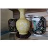 Image 1 : LOT OF 3 EASTERN VASES