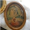 Image 2 : GILT FRAMED OVAL MIRROR AND ANTIQUE PICTURE FRAME