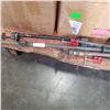 Image 2 : 6 PIPE CLAMPS
