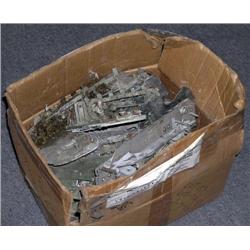 1 lot of 11 slot machine escalators