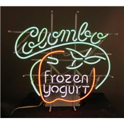 Neon sign Colombo Frozen Yogurt