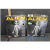 Image 1 : (2) Unopened Alien Model Kits