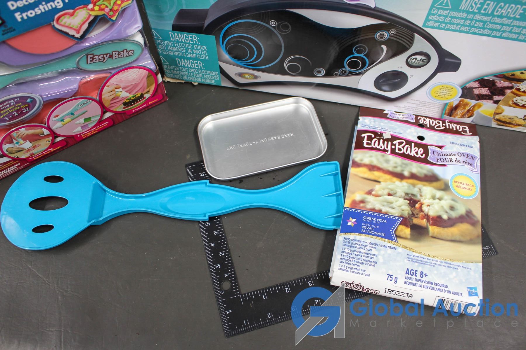 Easy Bake Oven & Easy Bake Decorating Frosting Pen