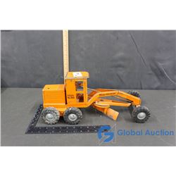 Tonka #600 Orange Road Grader w/ Solid Rubber Wheels
